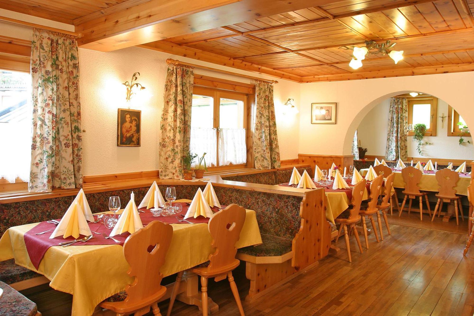 Neukirchen am Großvenediger Pension Sonneck מראה חיצוני תמונה