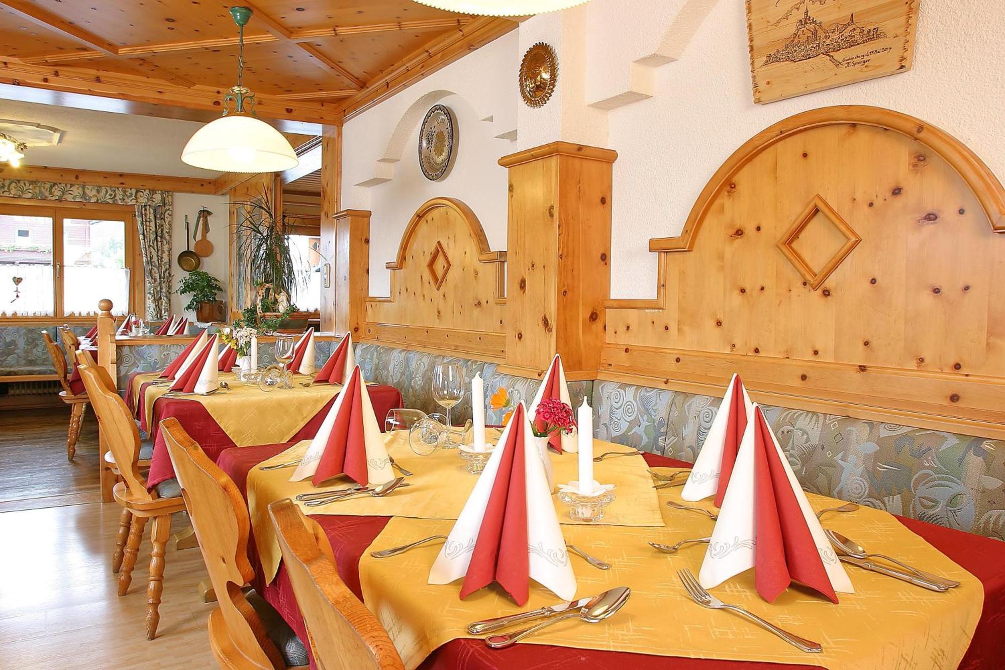 Neukirchen am Großvenediger Pension Sonneck מראה חיצוני תמונה