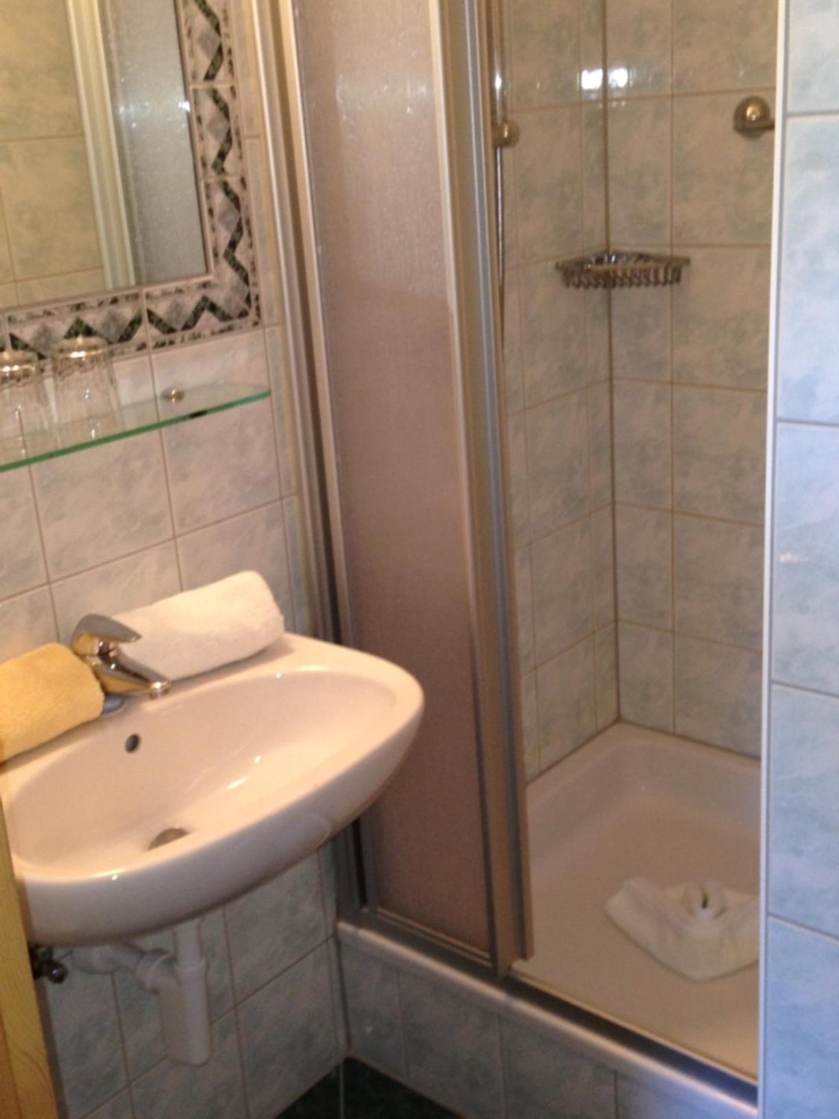 Neukirchen am Großvenediger Pension Sonneck מראה חיצוני תמונה