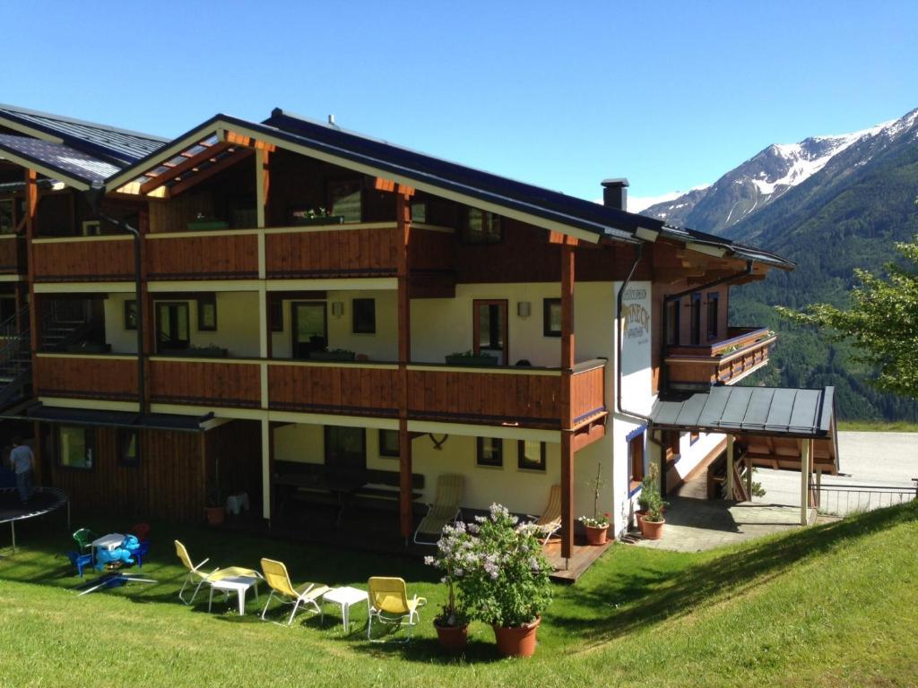 Neukirchen am Großvenediger Pension Sonneck מראה חיצוני תמונה